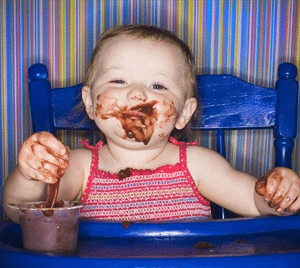 baby-eating-manner-babysitter-singapore
